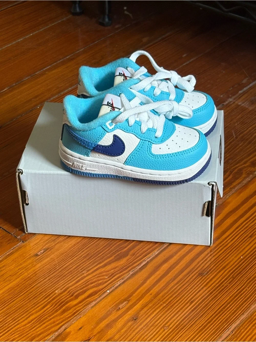 Nike Air Force 1s NEVER WORN NWT